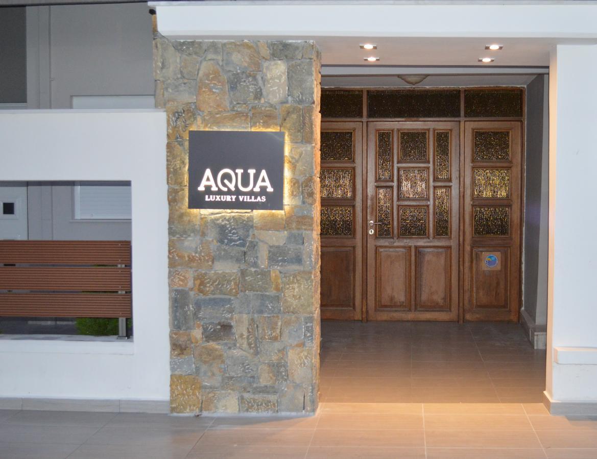 Aqua Luxury Villas Néa Poteídaia Eksteriør bilde